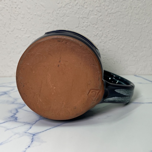 Richmond Hill Inn Hand-Thrown Pottery Coffee Mug with Handle Asheville NC - Picture 4 of 9